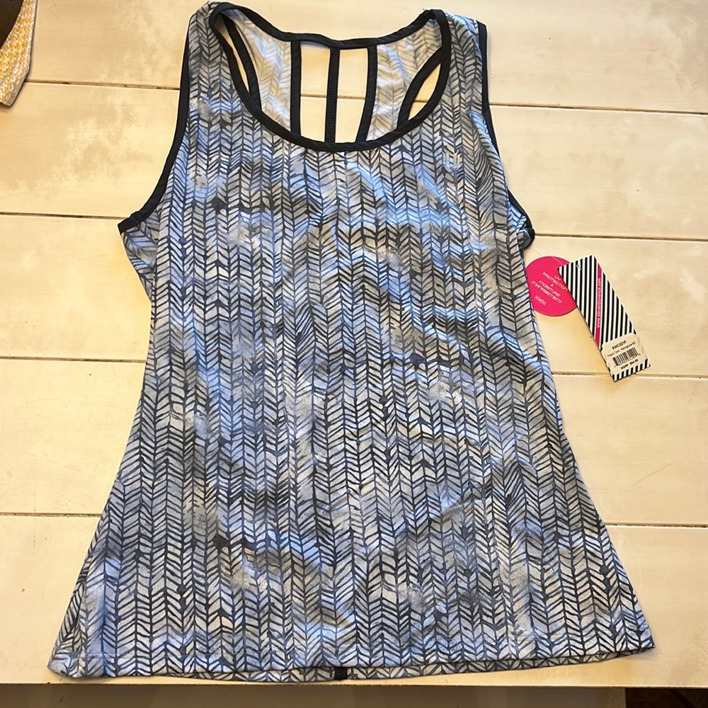 Eleven by Venus Flexion tennis tank medium NWT